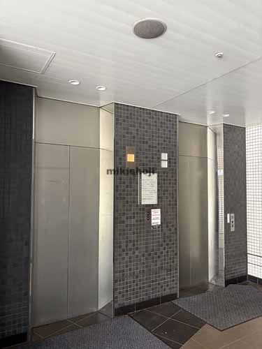 ＲＣ千葉ビル エレベーターホール1